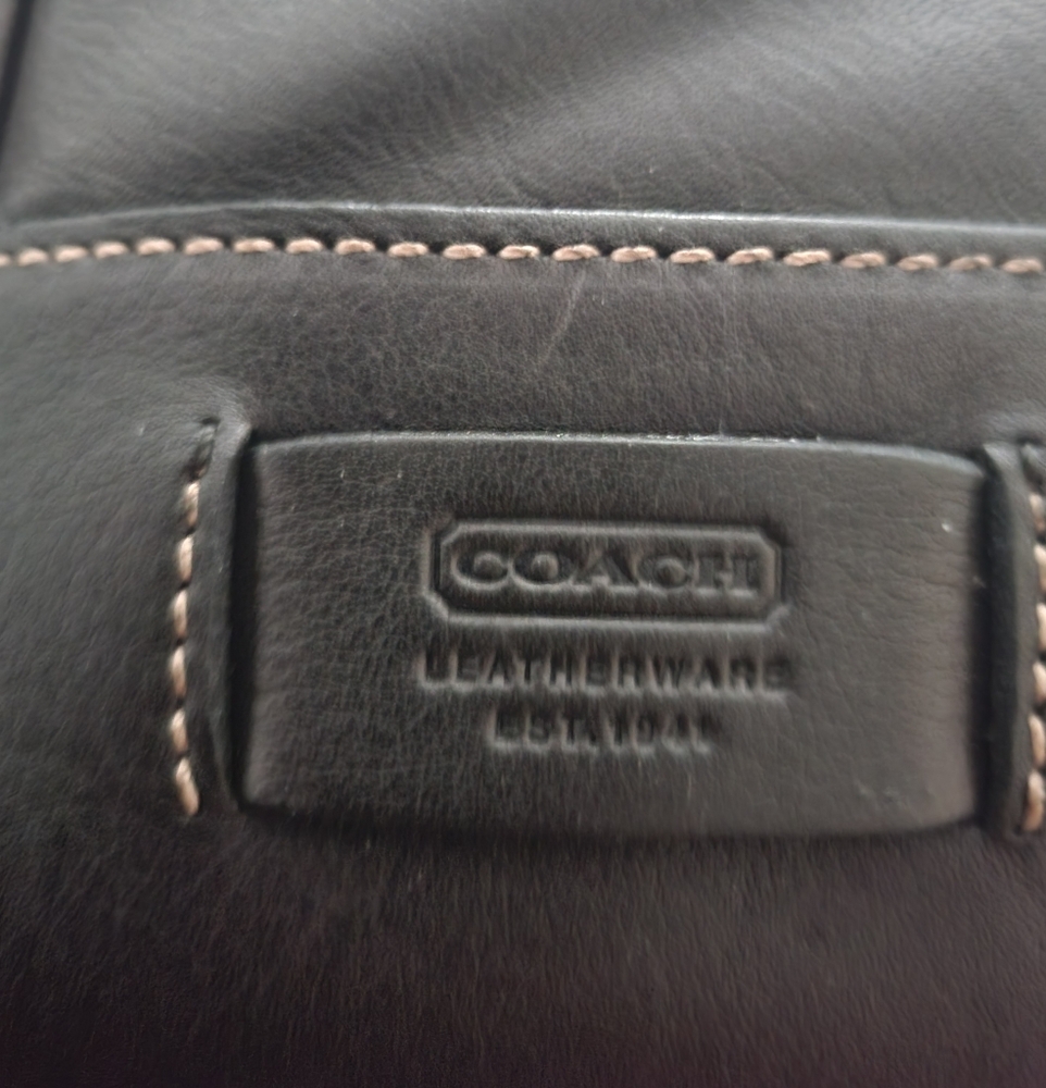 Vintage Coach Dark Brown Leather Multifunctional Bag - # H1S-5209. - Picture 7 of 16